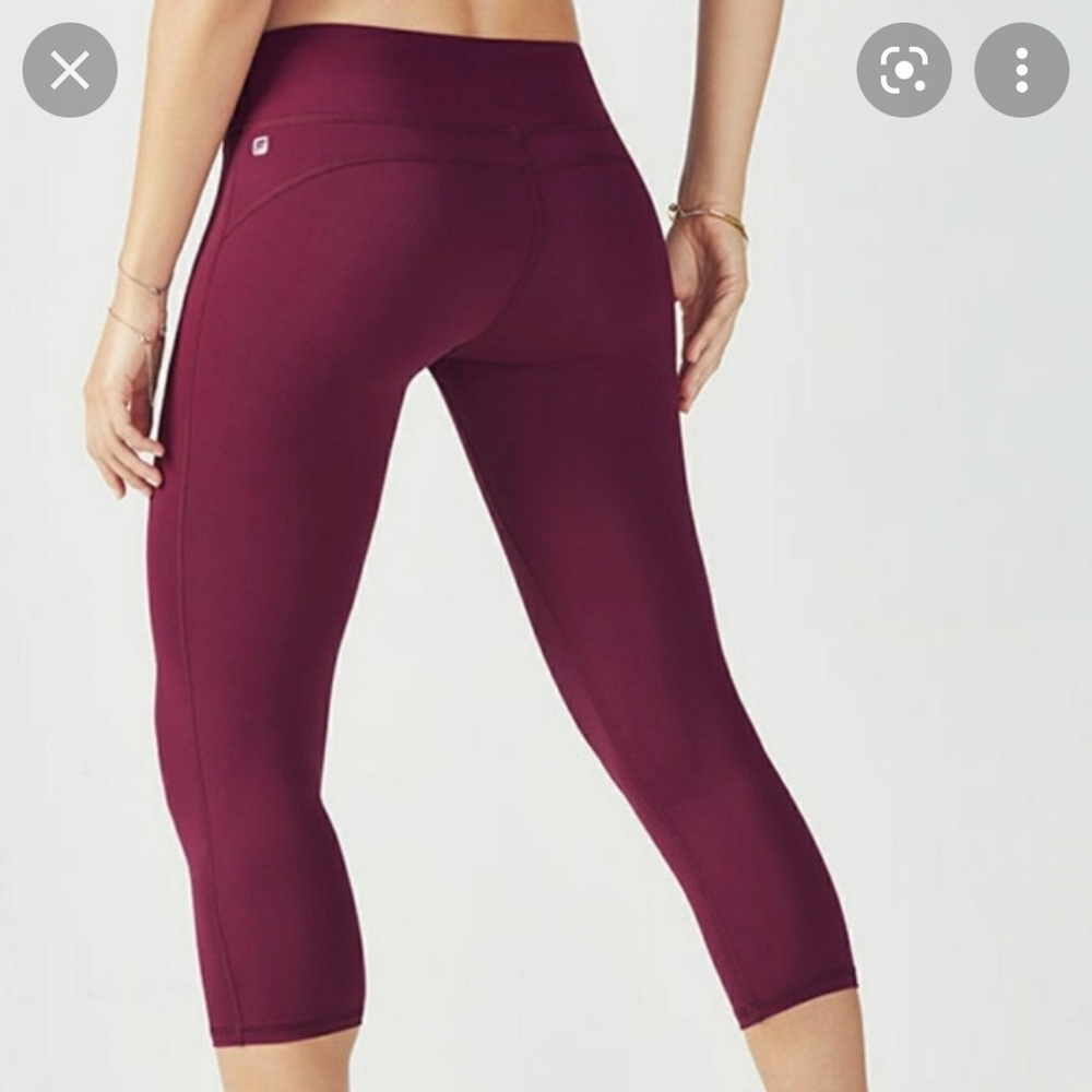 Powerform Dhyana Capri-Blackberry-Large
